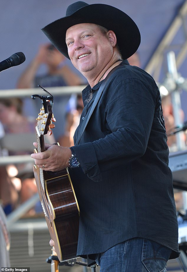 Country star John Michael Montgomery has left fans heartbroken after announcing his final concert