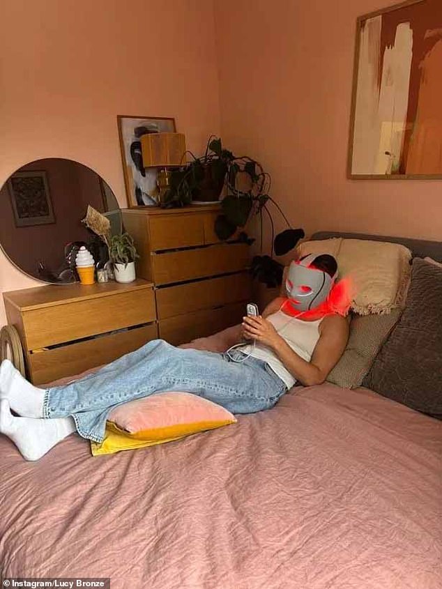 Lioness star Lucy Bronze shared a snap of her stylish bedroom which featured warm, terracotta-hued walls that complemented her dusty pink bedspread