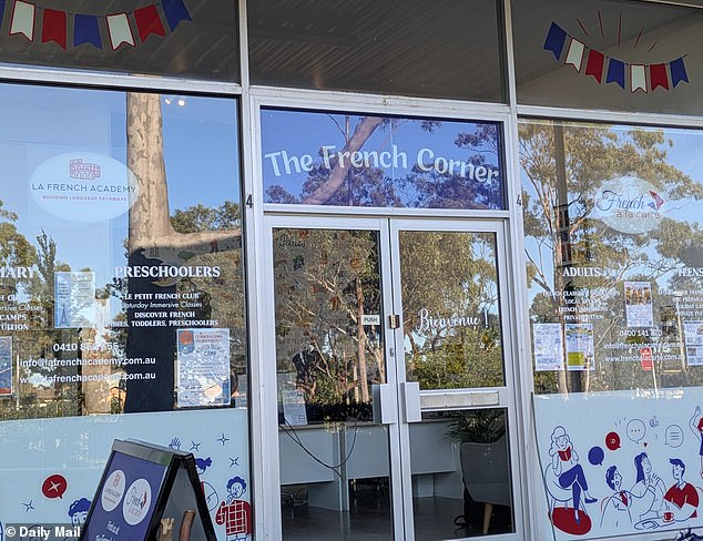 A French influence has gradually become prevalent within the Killarney Heights community, centred around shops like The French Corner in the suburb's Tramore Place shopping mall